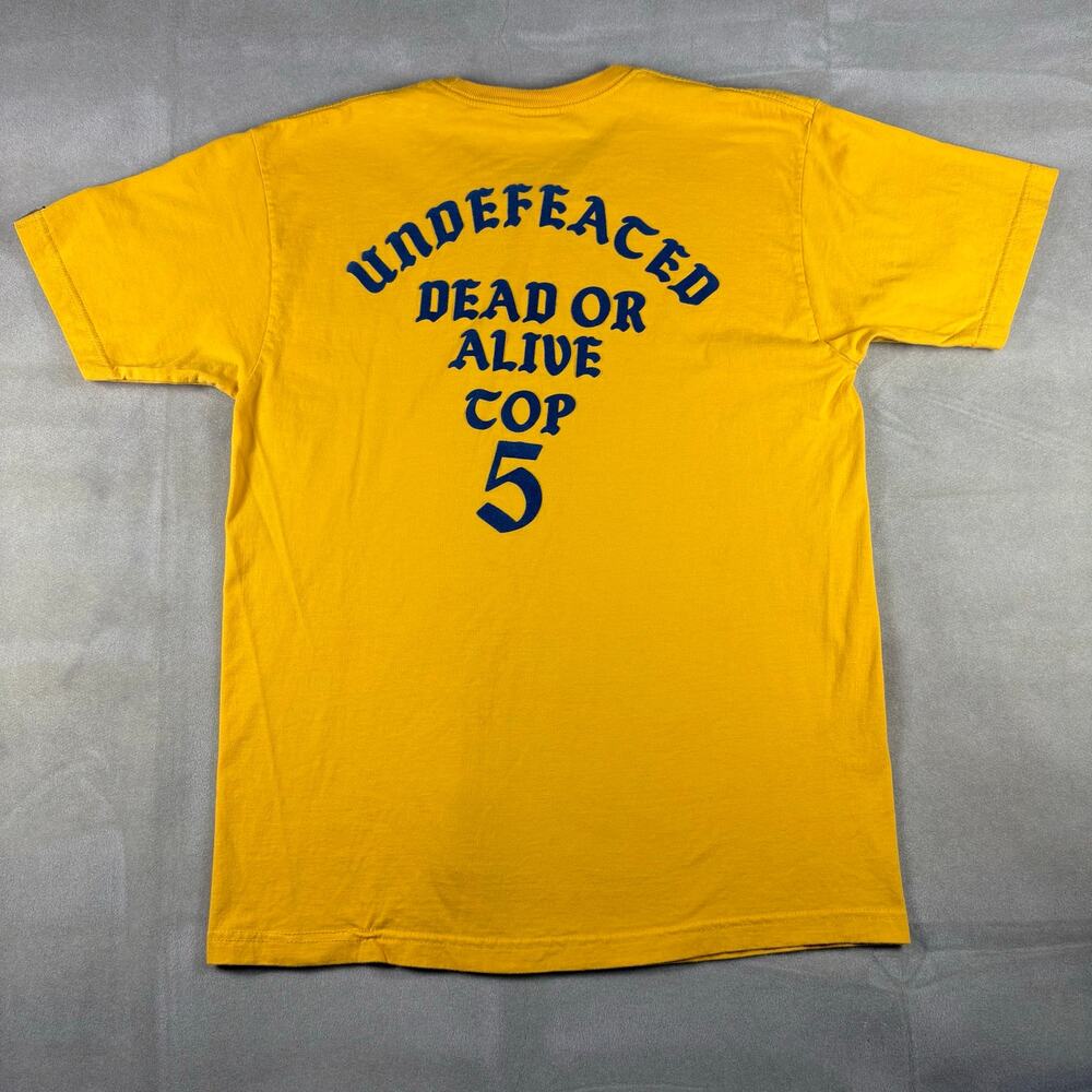Undefeated Dead Or Alive Top 5 T-Shirt Mens Large Yellow Blue Graphic Streetwear